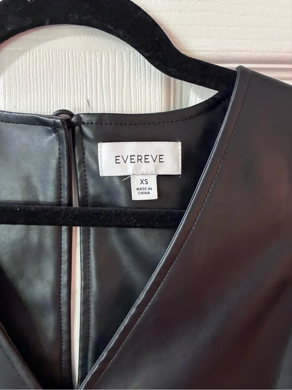 EVEREVE Sleeveless Black Faux Leather Shift Dress
